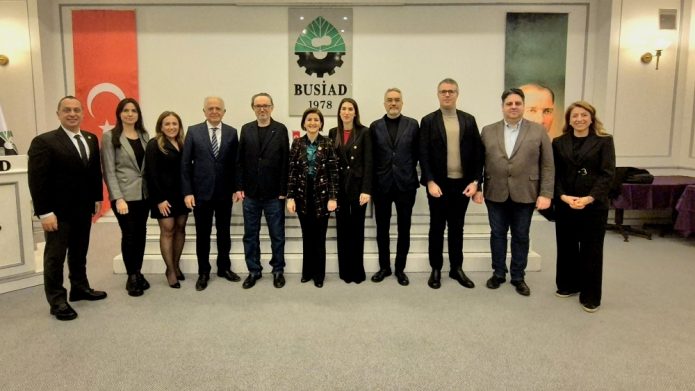 BUSİAD VE BUİKAD'DAN ORTAK BLOCKCHAİN TOPLANTISI:  "Trump dünyaya dolarla rezerv tutmayın diyor"