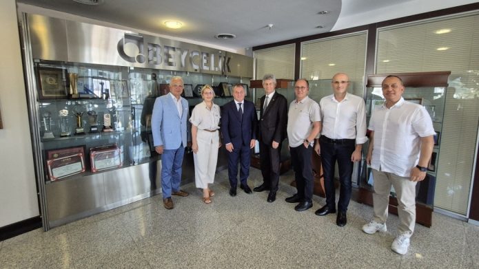Beyçelik Gestamp'a çifte ziyaret