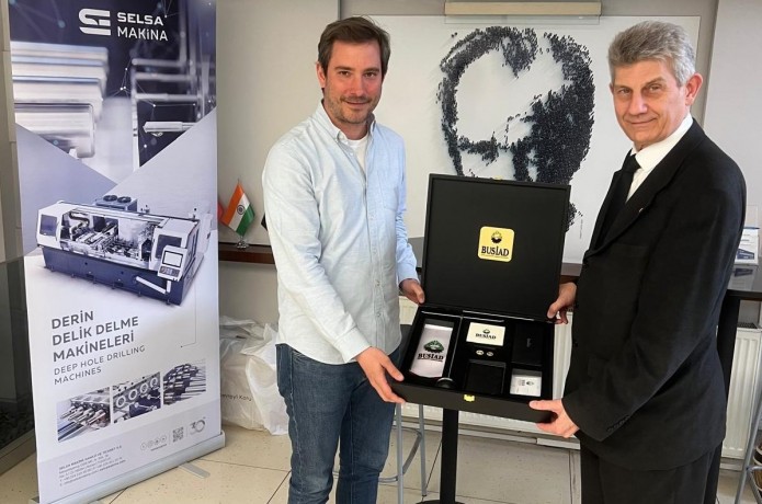İşçilik maliyetleri rekabeti olumsuz etkiliyor