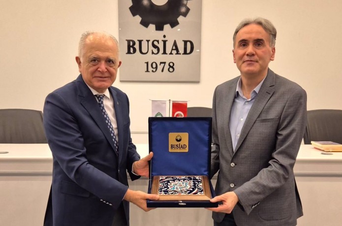 Savaş günlerinde barış konuşuldu