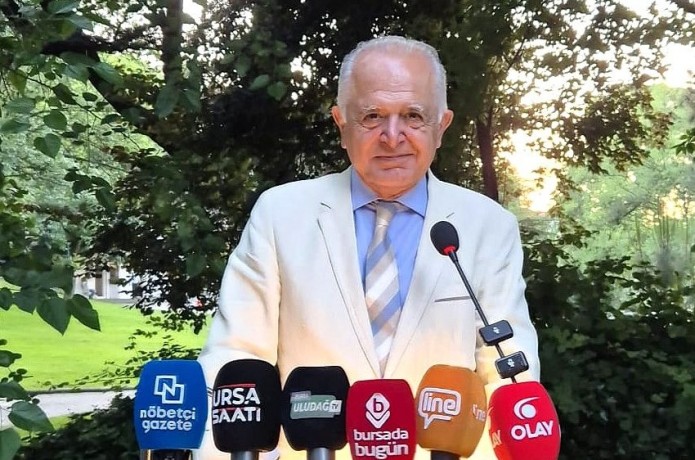 "Geleceği değiştirenler vazgeçmeyenlerdir"